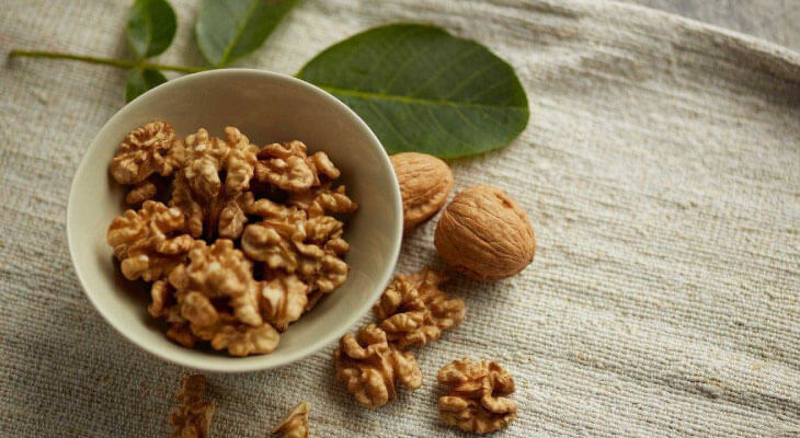 brain-food-walnuts