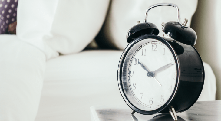 How to Sleep Better at Night - 5 Set a regular sleeping time