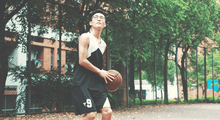 Lonely No More, An Introvert’s Guide to Making New Friends in College - 5 Join a club