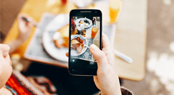 Types of People on Social Media - 3 The Foodie