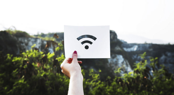 Lessons You’ll Learn In the First Week of University - 3 It pays to hunt down the best wifi hubs early
