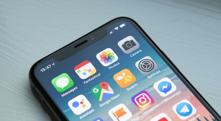 How to lose weight in college - 10 Log your progress into an app