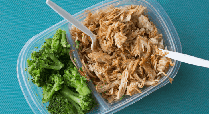 How college students can save money on food - 10 Pack your leftovers