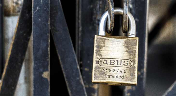 10 Steps on How You Can Stay Safe During Those Late Nights-Make good use of locks