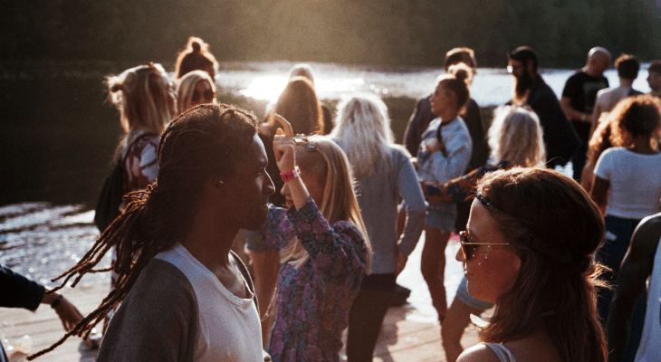 5 Misconceptions that Mass Communication Students Always Face- Mass comm students are extroverts and love to socialise