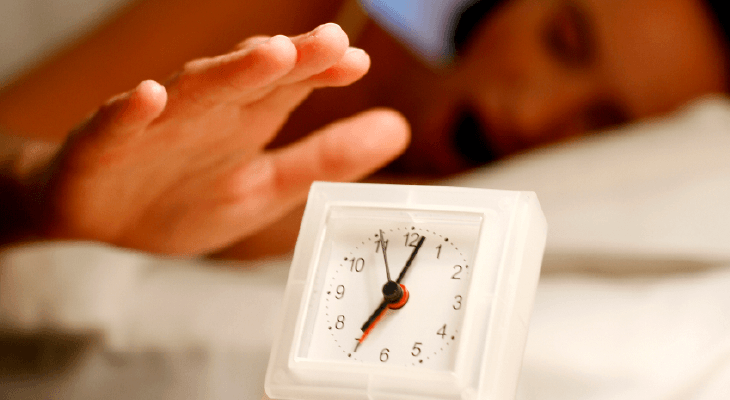 How You Can Be a Morning Person With These 5 Simple Steps- Don’t hit the snooze button