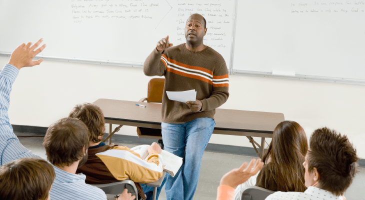 Differences between secondary school and college-Academicians