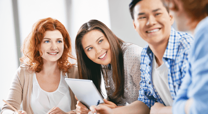 Ways To Enrich Social Life in Uni-Chat With Classmates