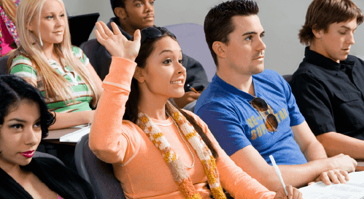 Ways To Enrich Social Life in Uni-Engage In Class