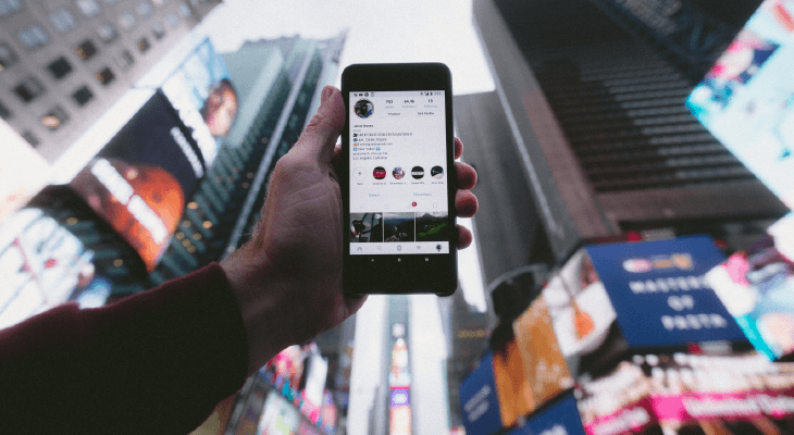 Things You Could Not Do 15 Years Ago-Keep In Touch With Friends