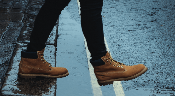 Introvert Guide To Success-Step Outside Your Comfort Zone