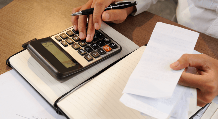 Using Maths in Real Life-Saving for your future