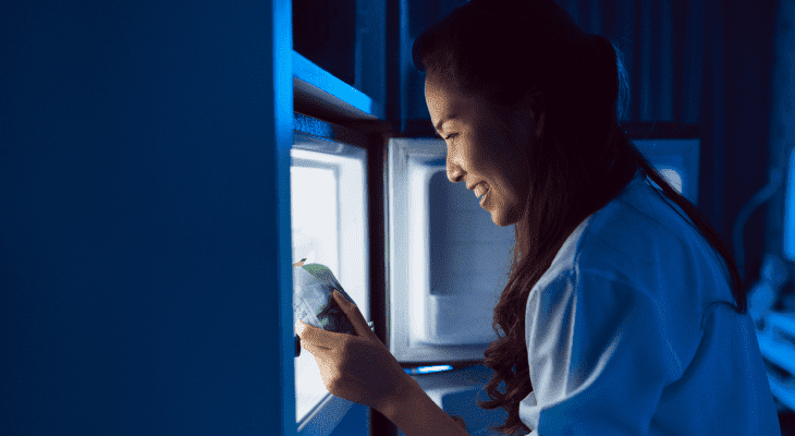 Things You Do To Your Siblings-Eat their food