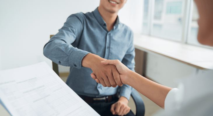 Computer Programmer vs Software Engineer-Job outlook and salary