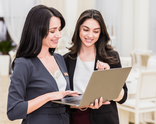 9 Jobs Perfect For Extroverts