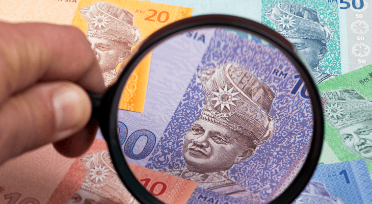 career-mindset-prioritising-money-over-interest