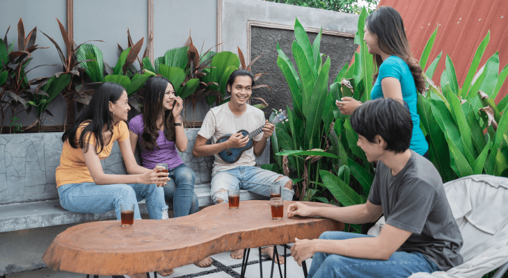 handle-drifting-friendship-priorities-friendship